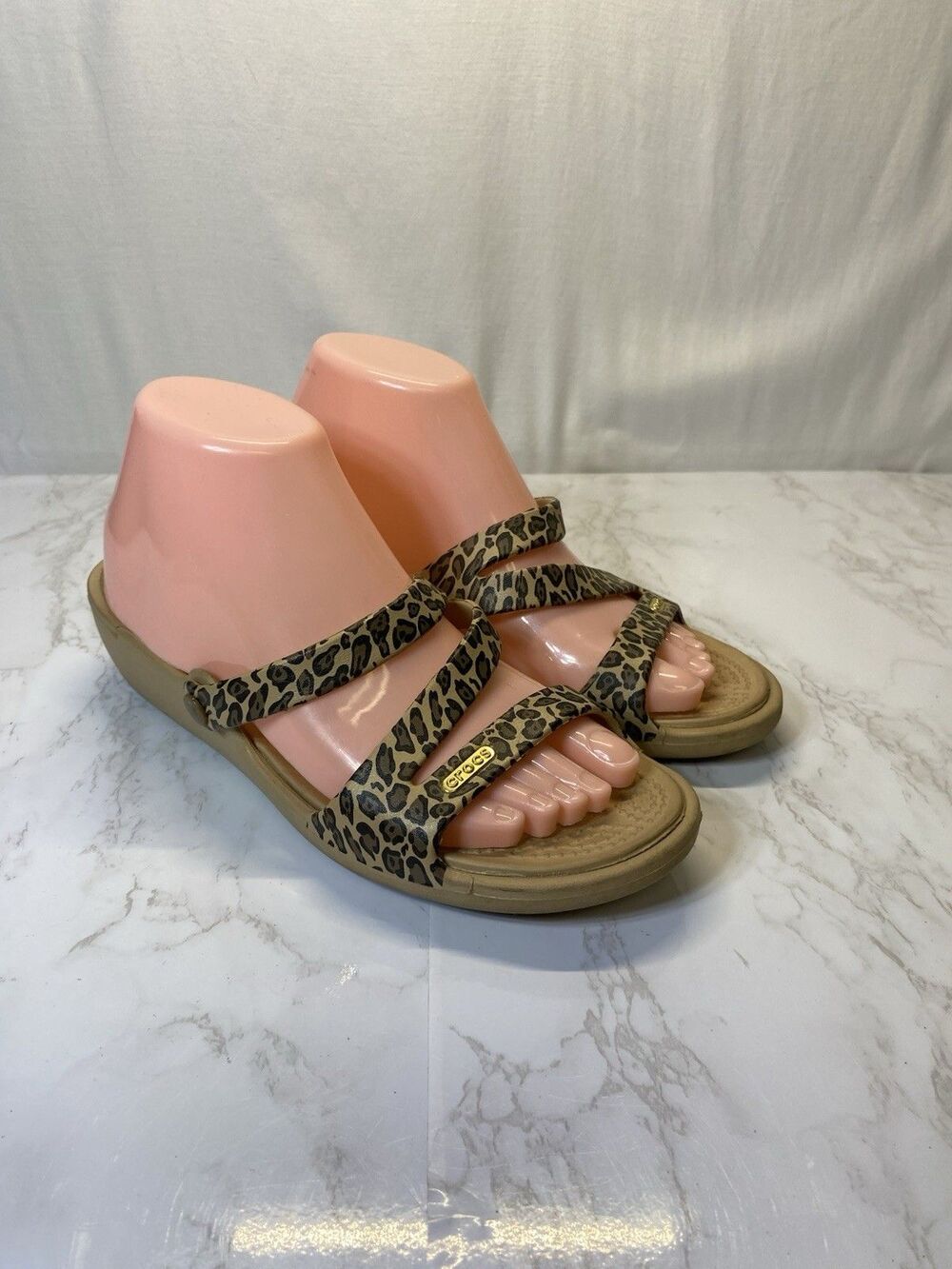 Crocs Patricia Leopard Wedge Sandal Women's Size 8M EUC